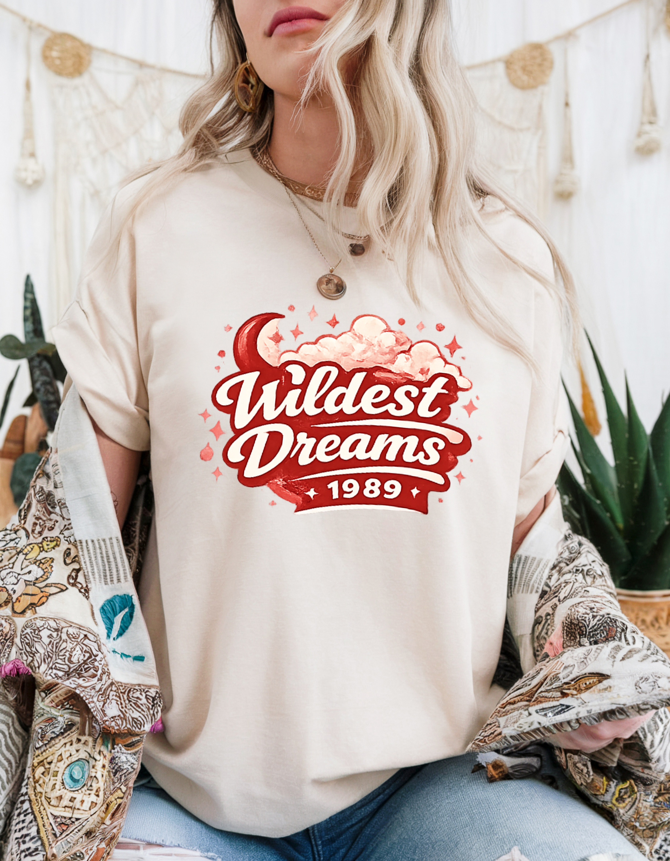 Wildest Dreams 1989 Shirt, Taylor Inspired Graphic Tee, Swiftie Era Shirt, Vintage Red Aesthetic Tee, Concert Outfit, Gift for Music Lover